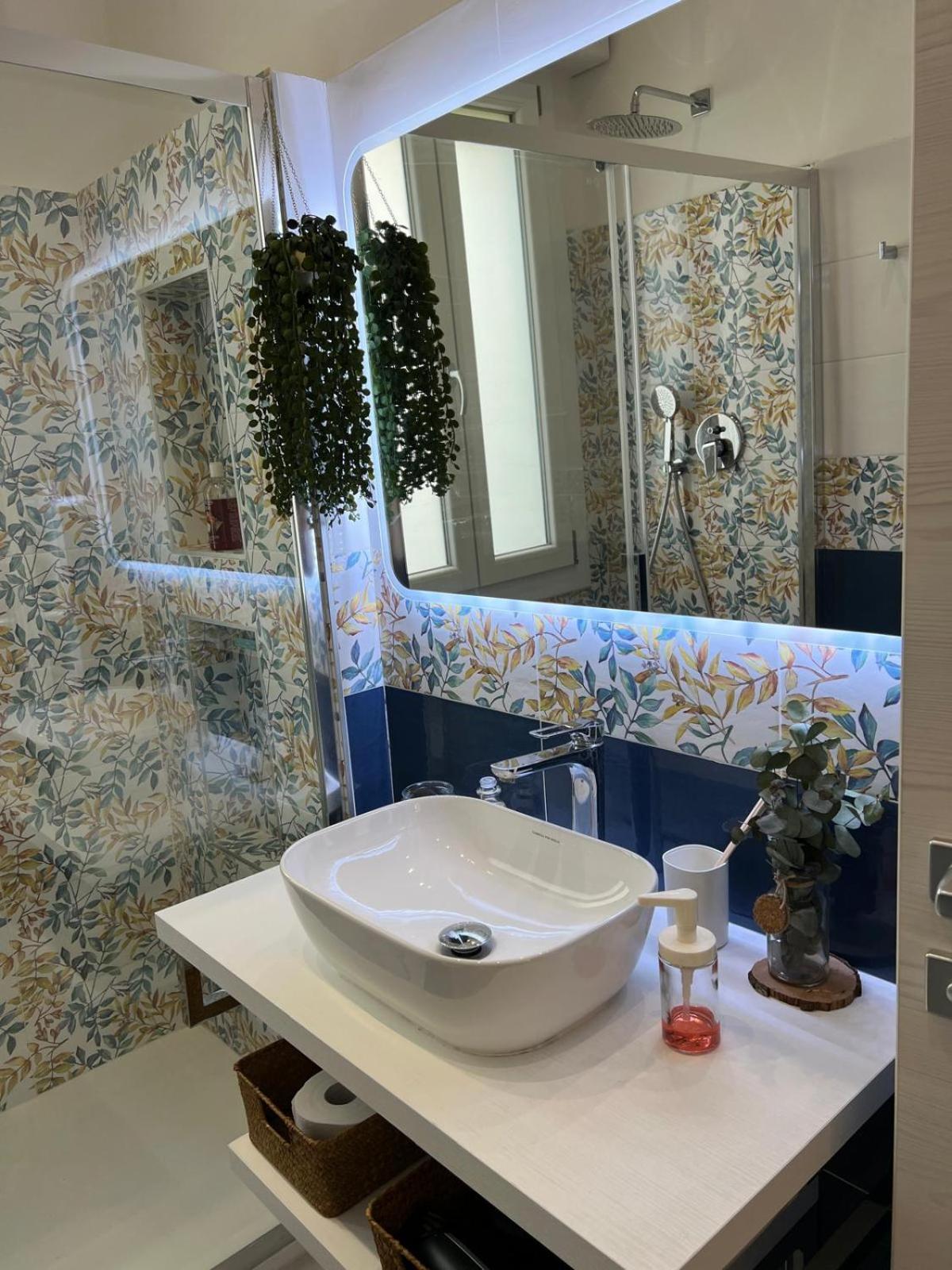 Orchidea Apartment Модена Екстериор снимка